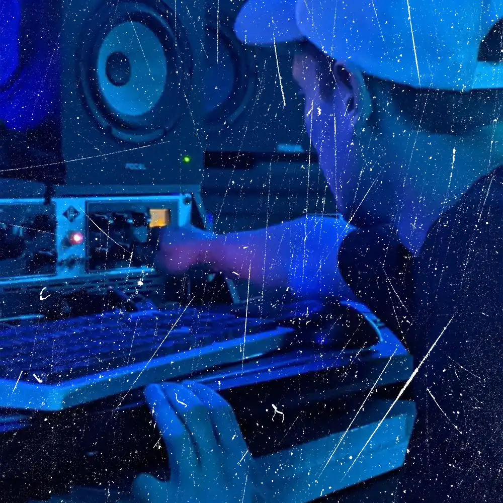 Manipulation de préampli micro 6176